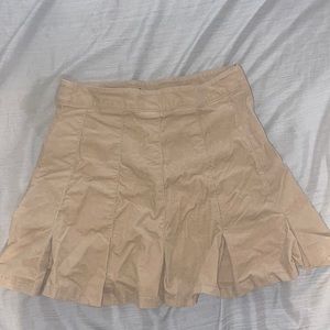 Corduroy pleated skirt
